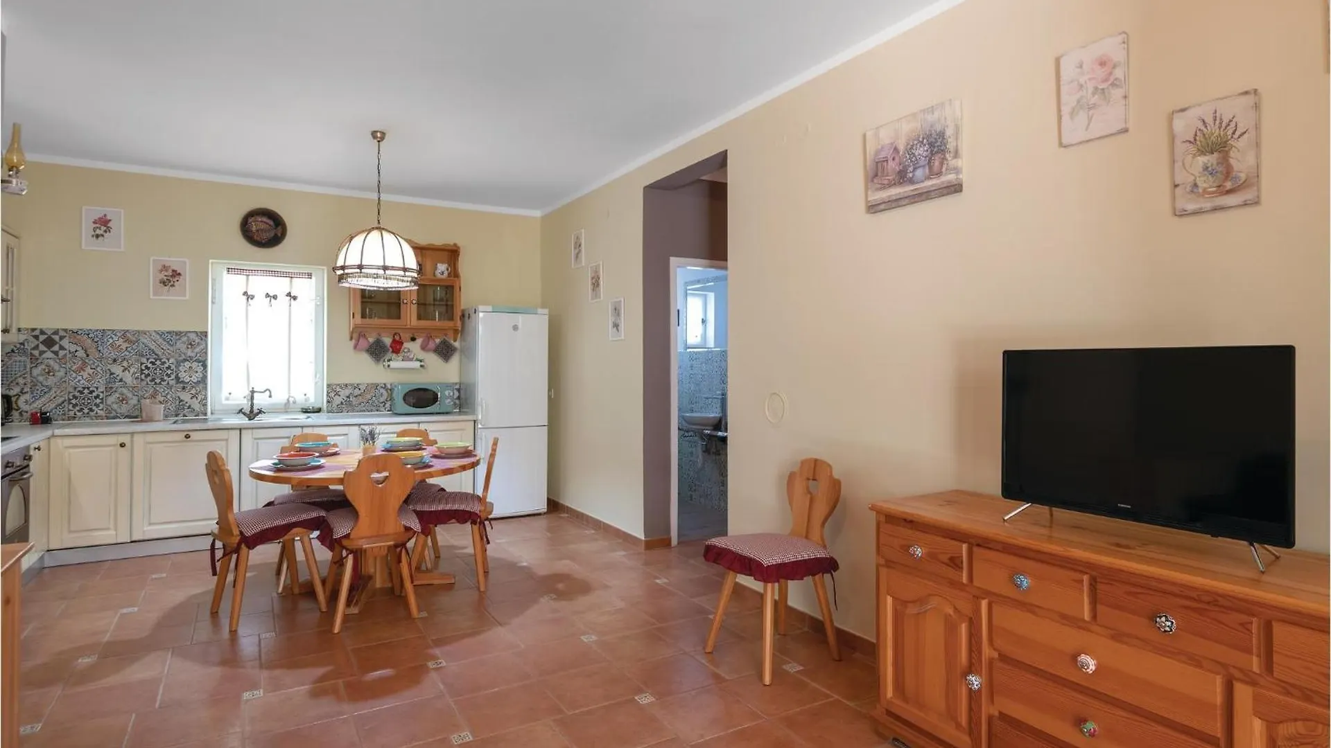 Lovely Home In Krnica With Outdoor Swimming Pool Chorvatsko