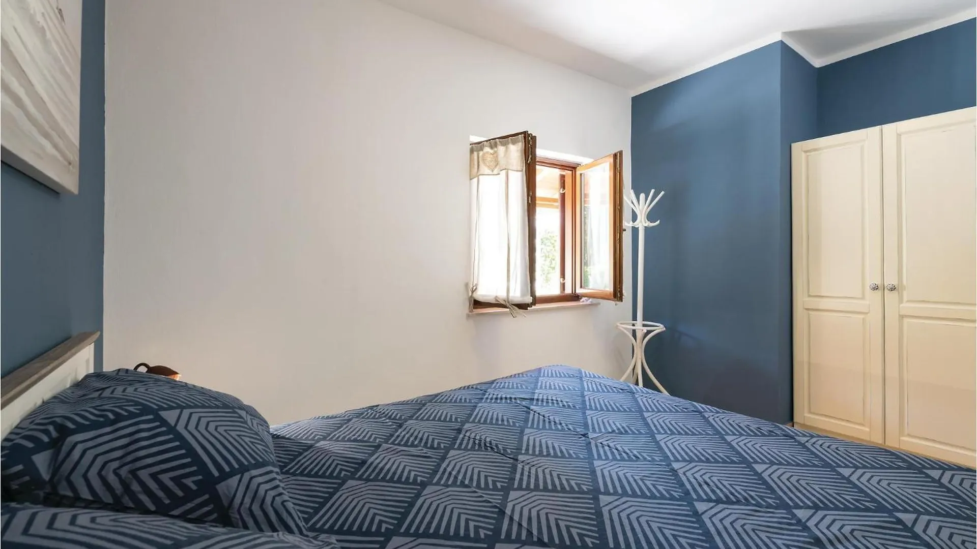 Lovely Home In Krnica With Outdoor Swimming Pool