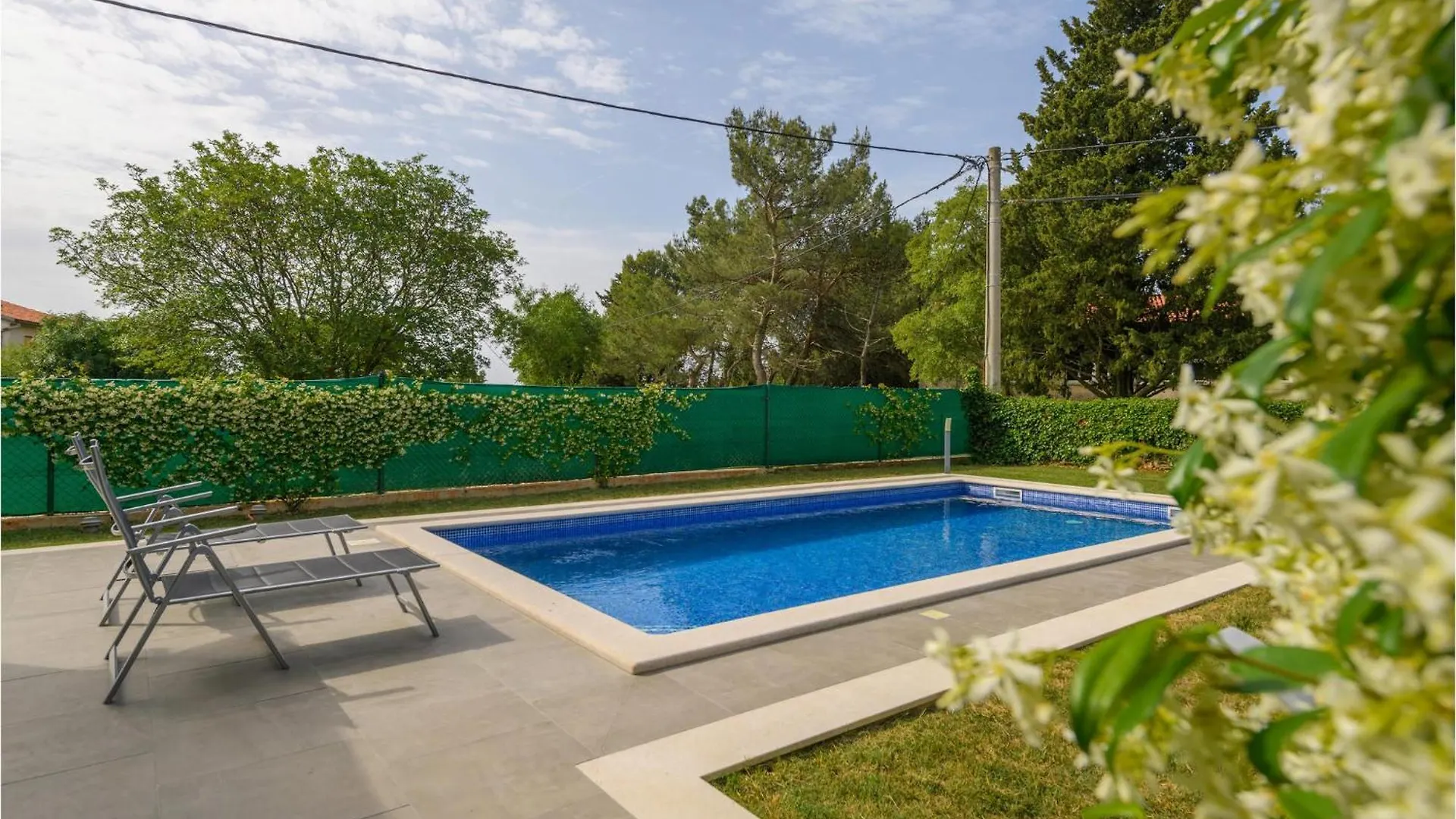Lovely Home In Krnica With Outdoor Swimming Pool Chorvatsko